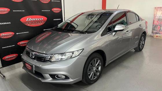 HONDA CIVIC 1.8 LXL 16V FLEX 4P MANUAL